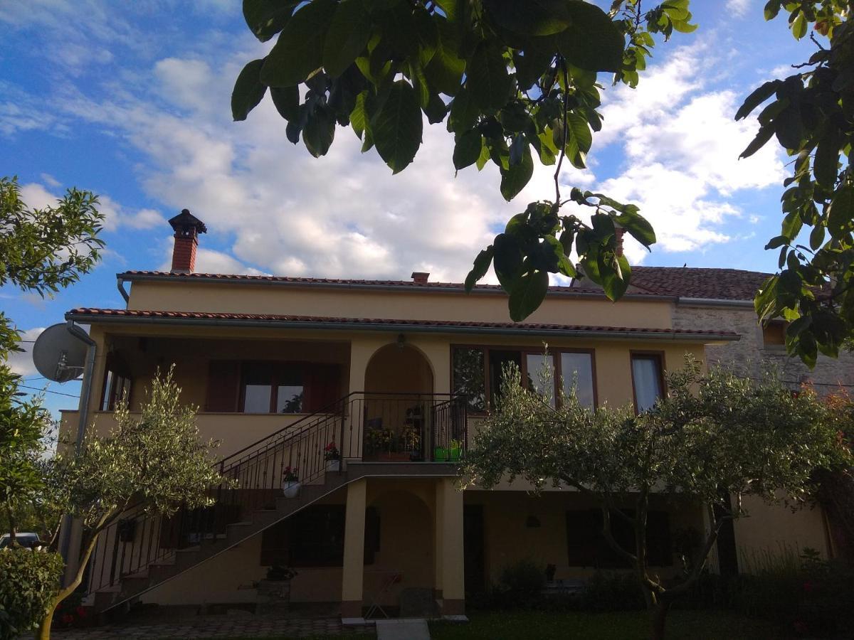 Apartment Dado Poreč Exterior foto